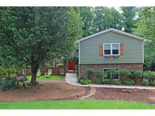 573 Windgrove Rd, Marietta, GA 30067-5659