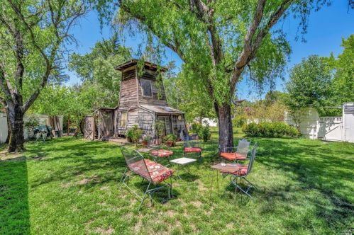 8400 Sonoma Ave, Sebastopol, CA 95472-2445