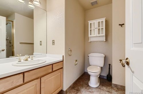 6317 Jamaica Ct, Englewood CO 80111-6628 exterior