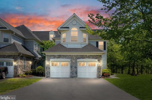 13807 Gullane Dr, Woodbridge, VA 22191-1461