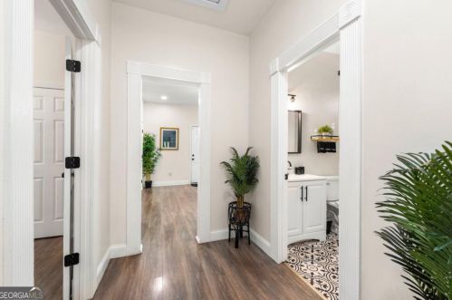 1714 Connally Dr, Atlanta GA  30344-2519 exterior