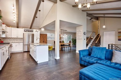 5564 Mansfield Ave, Denver CO  80237-1064 exterior