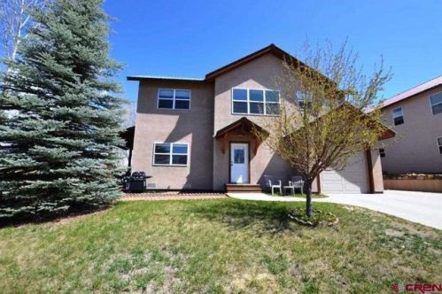 400 11th St, Gunnison, CO 81230-3317