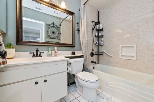 10331 Palmento Dr, Riverside CA  92505-1550 exterior