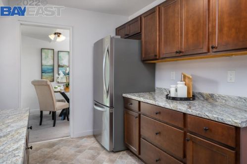 3124 Ameno Rd, Concord CA  94519-2221 exterior