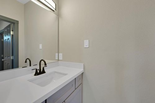 15475 Conroe Dr, Conroe TX  77384-3419 exterior