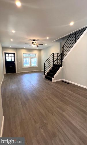 5122 Marvine St, Philadelphia, PA 19141-2815