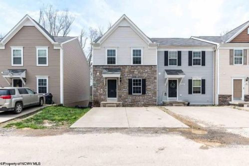 306 Turquoise Ln, Morgantown, WV 26508-1104