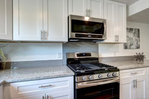 3391 Eudora St, Denver CO  80222-7318 exterior