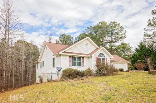 84 Barker Trail Rd, Cleveland, GA 30528-2388