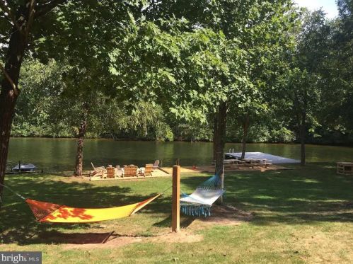 510 Plum Tree Rd, Bumpass, VA 23024-4801