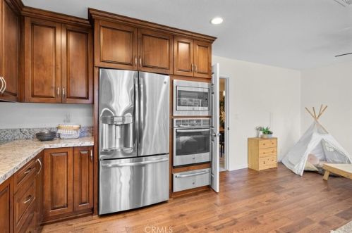 4266 Spencer St, Torrance CA  90503-2444 exterior