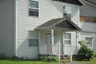 8297 Durham Rd, Portland OR  97224-7826 exterior