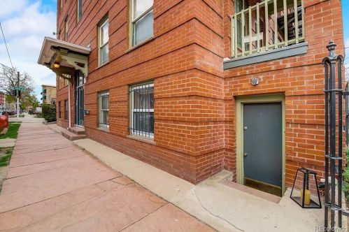 1376 Pearl St, Denver CO  80210-2239 exterior