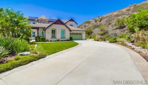 16123 Cayenne Ridge Rd, San Diego, CA 92127-3707