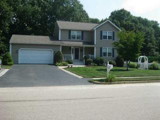 37 Ginger Trl, Coventry, RI 02816-8282