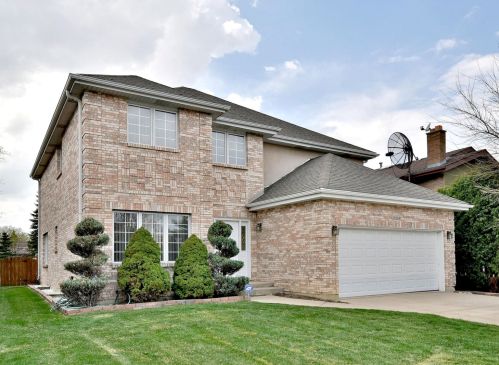 2218 Westview Dr, Des Plaines, IL 60018-2649
