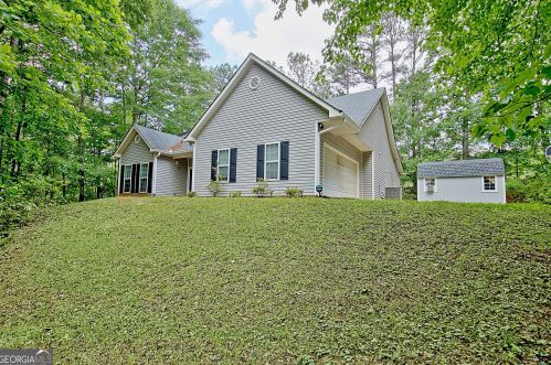 53 Shadow Ct, Palmetto, GA 30268-1555