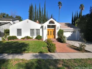 15501 Milbank St, Van Nuys, CA 91436-1610