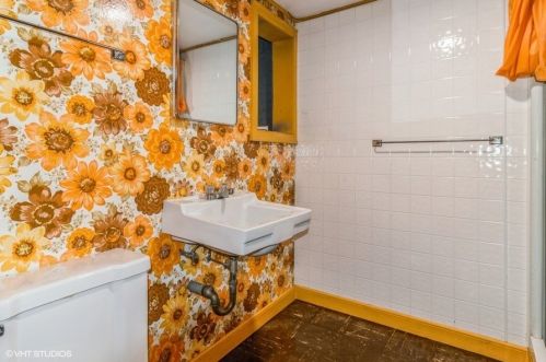 3231 Clarence Ave, Forest View IL  60402-3558 exterior