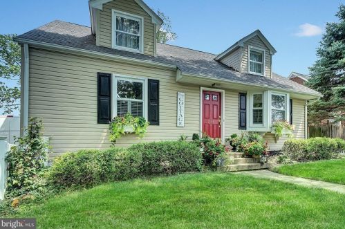 255 Burtis Ave, Trenton, NJ 08690-3933