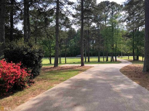 251 Hampton Rd, Hampton, GA 30228-2426