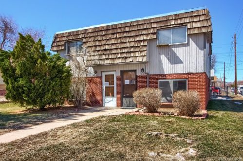 701 Krameria St, Denver CO  80220-5329 exterior