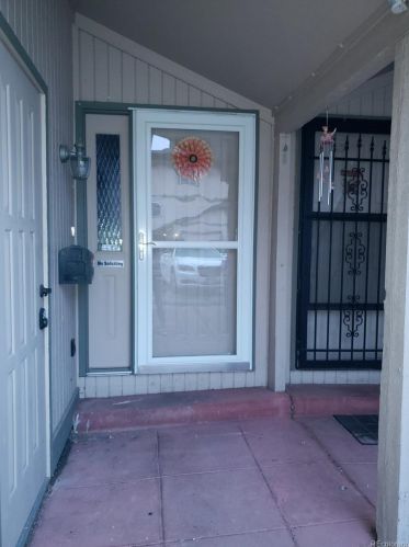 914 Yukon St, Denver, CO 80226-4316