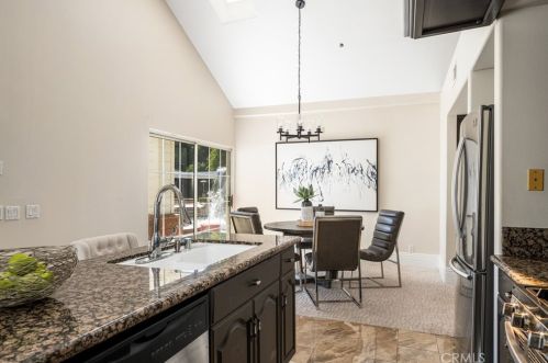 4501 Cerro Vista Dr, Anaheim CA 92807 exterior