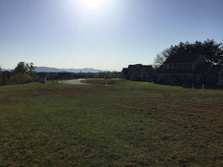 205 Northern Trl, Salem, VA 24153-2918
