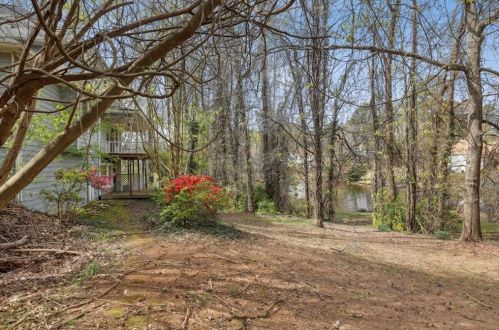 2001 Hampton Trl, Conyers GA  30013-2347 exterior