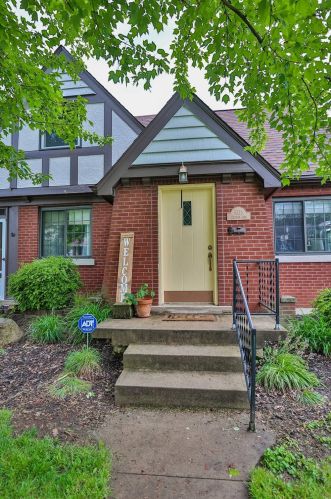 6335 Heitzler Ave, Cincinnati, OH 45224-1929