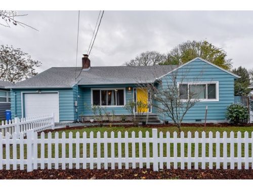 525 Dartmouth St, Gladstone OR  97027-0023 exterior
