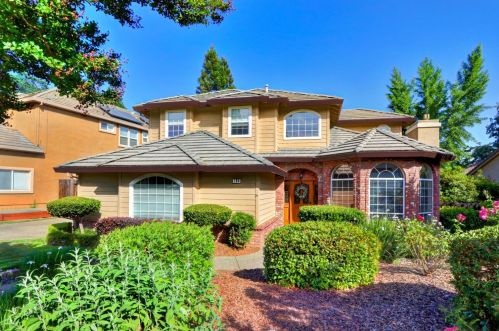 104 Blodgett Dr, Folsom, CA 95630-2287