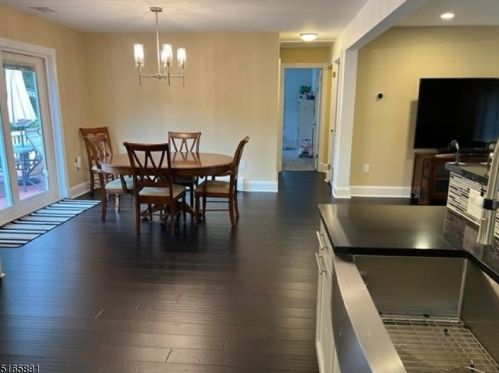 16 Frd, Dover NJ  07803-3205 exterior