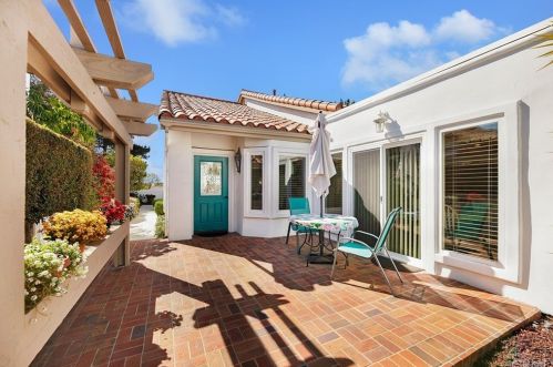 4691 Barcelona Way, Oceanside, CA 92056-5107
