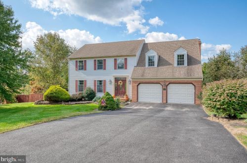 1612 Creston Dr, Forest Hill, MD 21050-2311