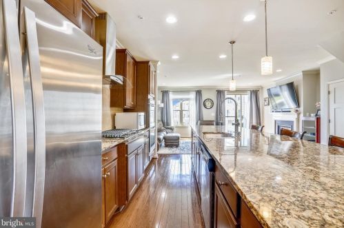 13782 Foggy Glen Dr, Silver Spring MD 20906 exterior