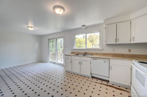 5290 Troy St, Denver CO  80239-5845 exterior