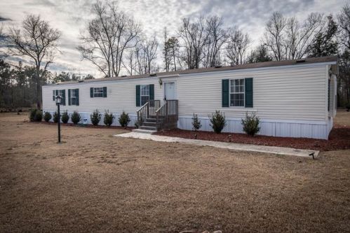 115 White Dove Ln, Cross SC  29436-3692 exterior