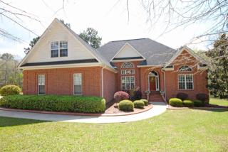 138 Glenda Dr, Bonaire, GA 31005-3564
