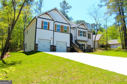 3126 Sweetbriar Dr, Villa Rica, GA 30180-7815
