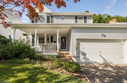 6 Cottage Ct, Maplewood, NJ 07040-2516