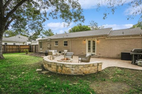 6116 Kenwick Ave, Fort Worth TX  76116-4627 exterior