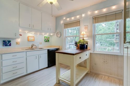 1076 Cook Ave, Saint Paul MN  55106-3323 exterior