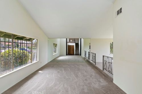 16350 Rancho Escondido Dr, Riverside CA  92506-5816 exterior
