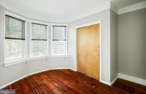 28 Wynnewood Ave, Camden NJ  08108-2716 exterior