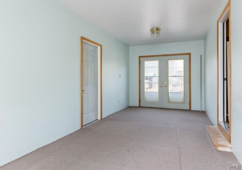 8613 Central Ave, Beulah, CO 81023-9740