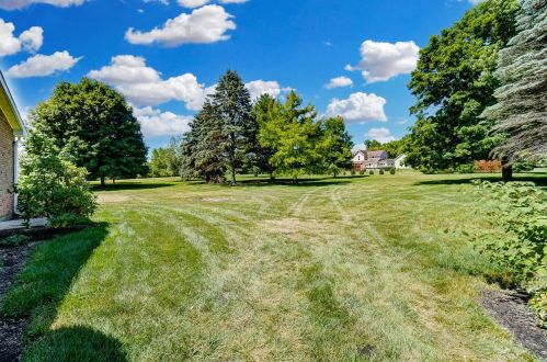 6015 Morris Rd, Springfield OH  45502-9521 exterior