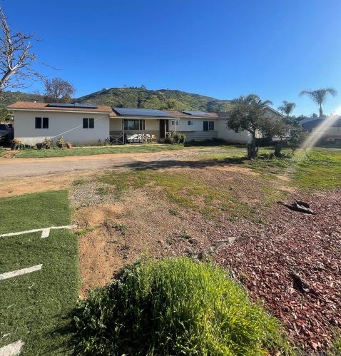 1309 Rex Ln, El Cajon, CA 92021-1219